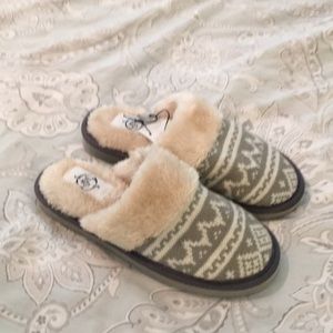 Slippers